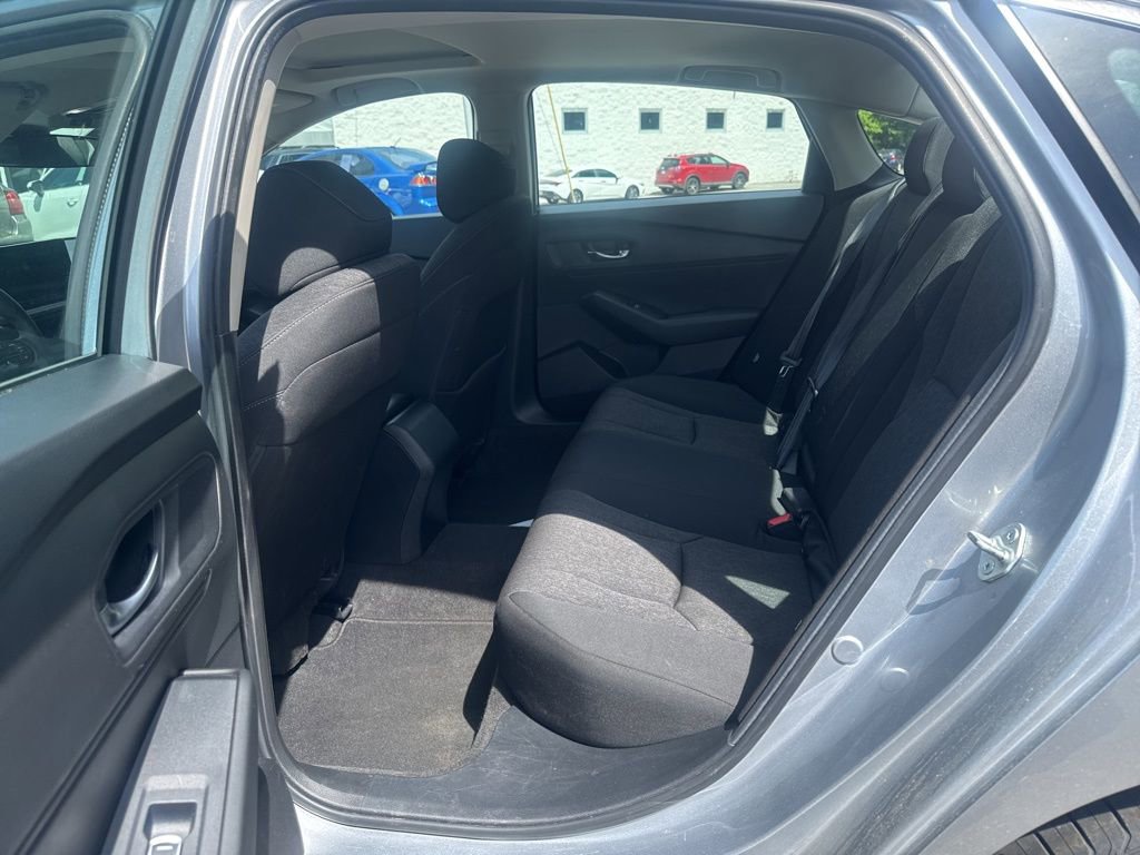 Used 2024 Honda Accord EX image 19