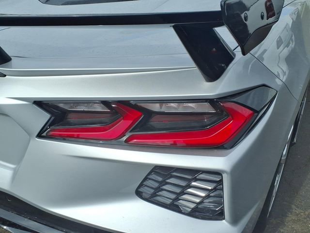 Used 2020 Chevrolet Corvette Stingray Premium Cpe w/ 3LT Preferred Equipment Group RWD image 18