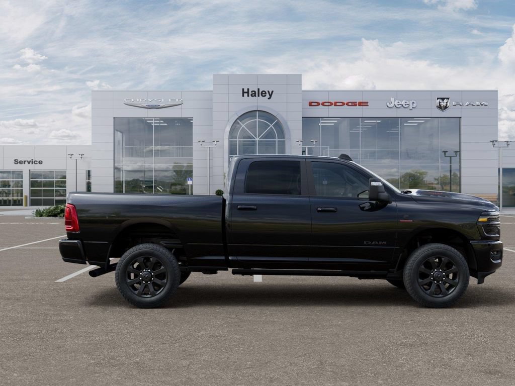 New 2026 RAM 2500 Laramie AWD/4WD image 21