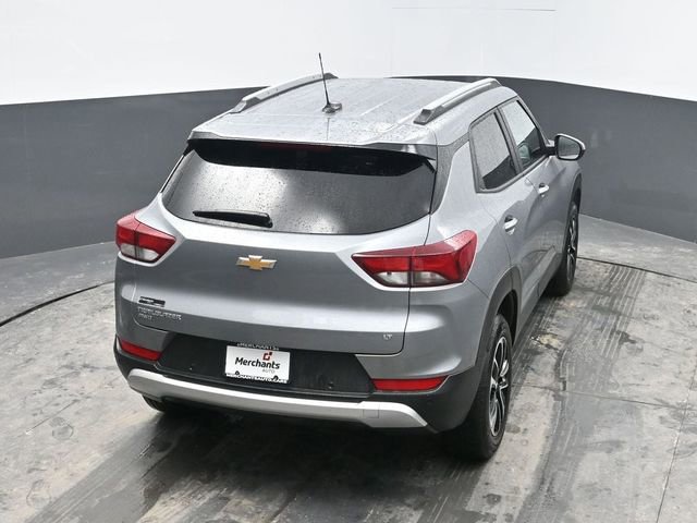 Used 2025 Chevrolet TrailBlazer LT w/ Driver Confidence Package image 30