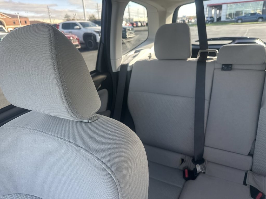 Used 2018 Subaru Forester 2.5i Premium w/ All-Weather Package AWD/4WD image 12