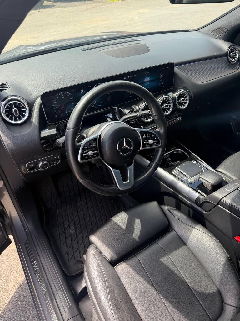 Used 2021 Mercedes-Benz GLA 250 4MATIC image 8
