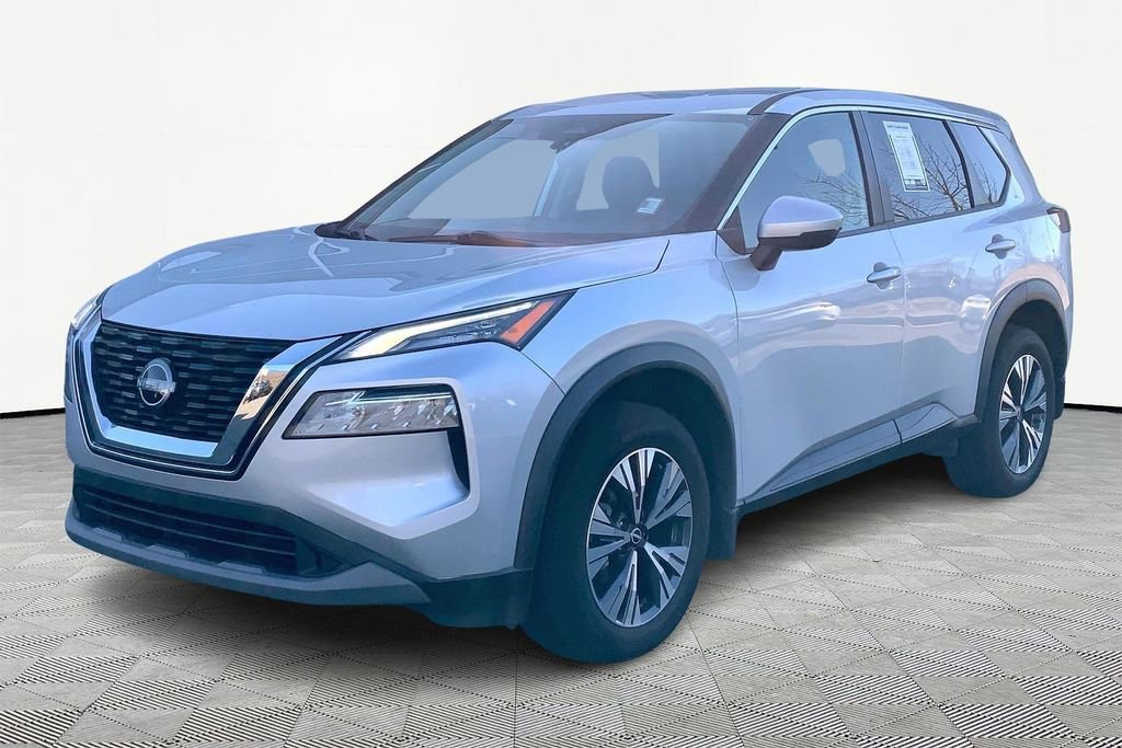 Used 2022 Nissan Rogue SV image 3