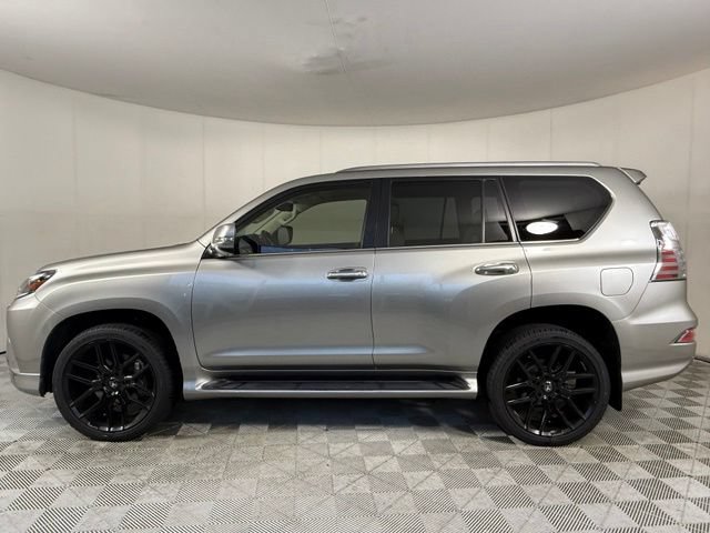 Used 2020 Lexus GX 460 Premium w/ Premium Package AWD/4WD image 3