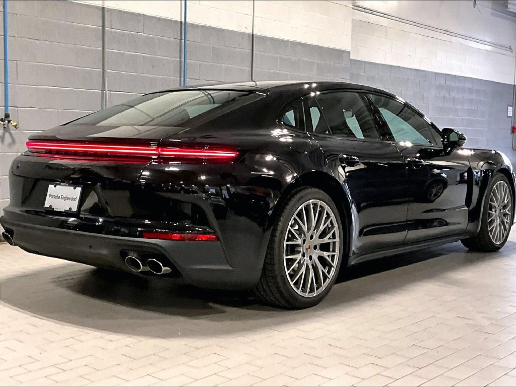 Used 2026 Porsche Panamera 4 AWD/4WD image 26