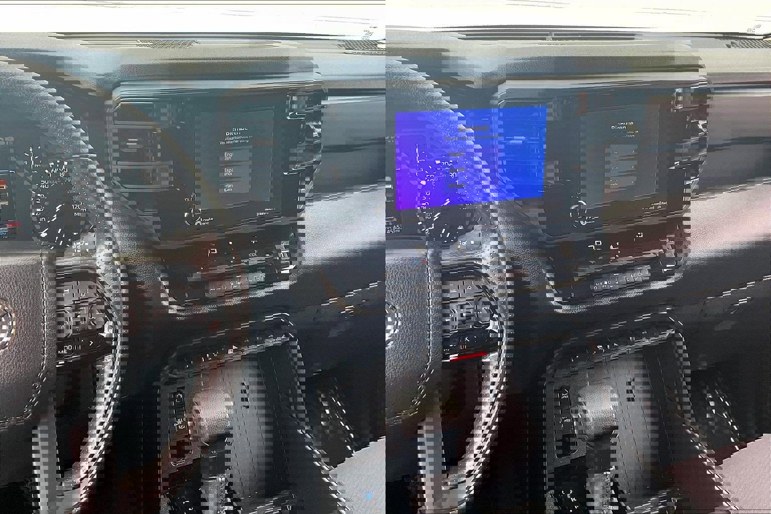 Used 2023 Toyota Tundra SR w/ SR Tow Package image 7