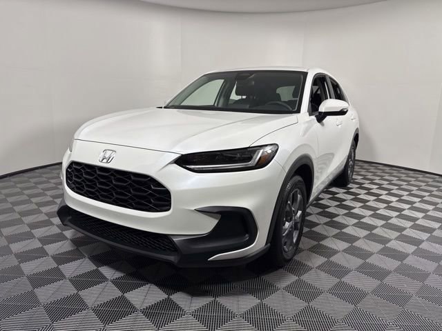 New 2026 Honda HR-V LX image 1