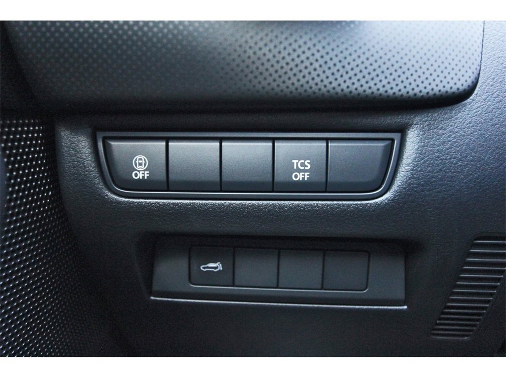 Certified 2025 MAZDA CX-50 AWD 2.5 S w/ Cargo Package image 19