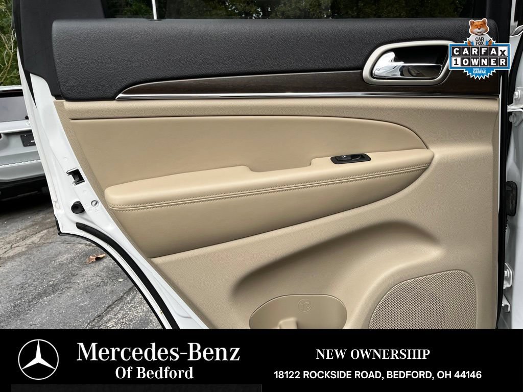 Used 2017 Jeep Grand Cherokee Limited AWD/4WD image 15