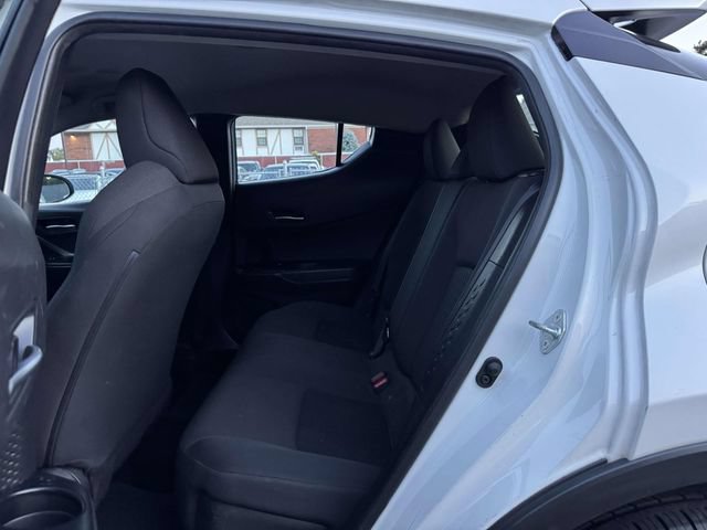 Used 2021 Toyota C-HR LE FWD image 17