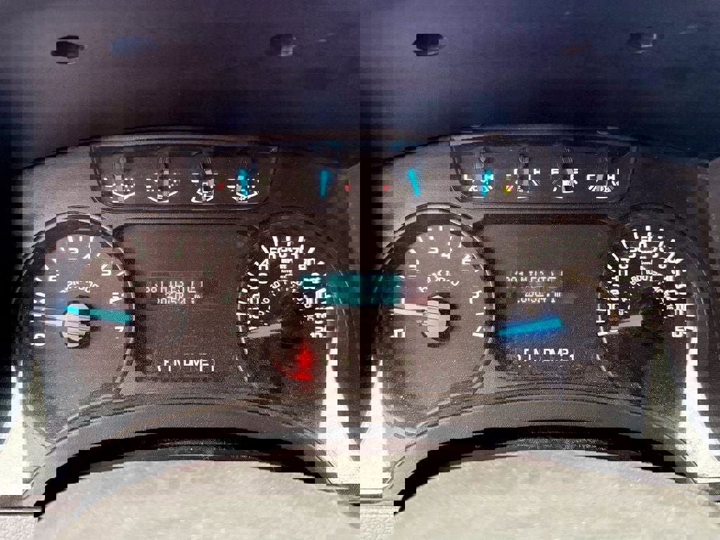 Used 2013 Ford F150 STX w/ Mid Equipment Group AWD/4WD image 10