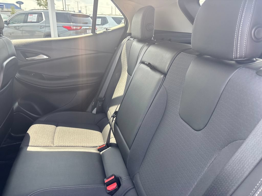Used 2021 Buick Encore GX Select FWD image 29
