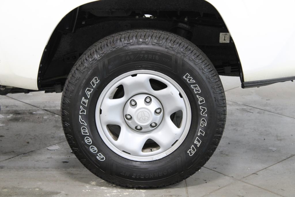 Used 2023 Toyota Tacoma SR image 19