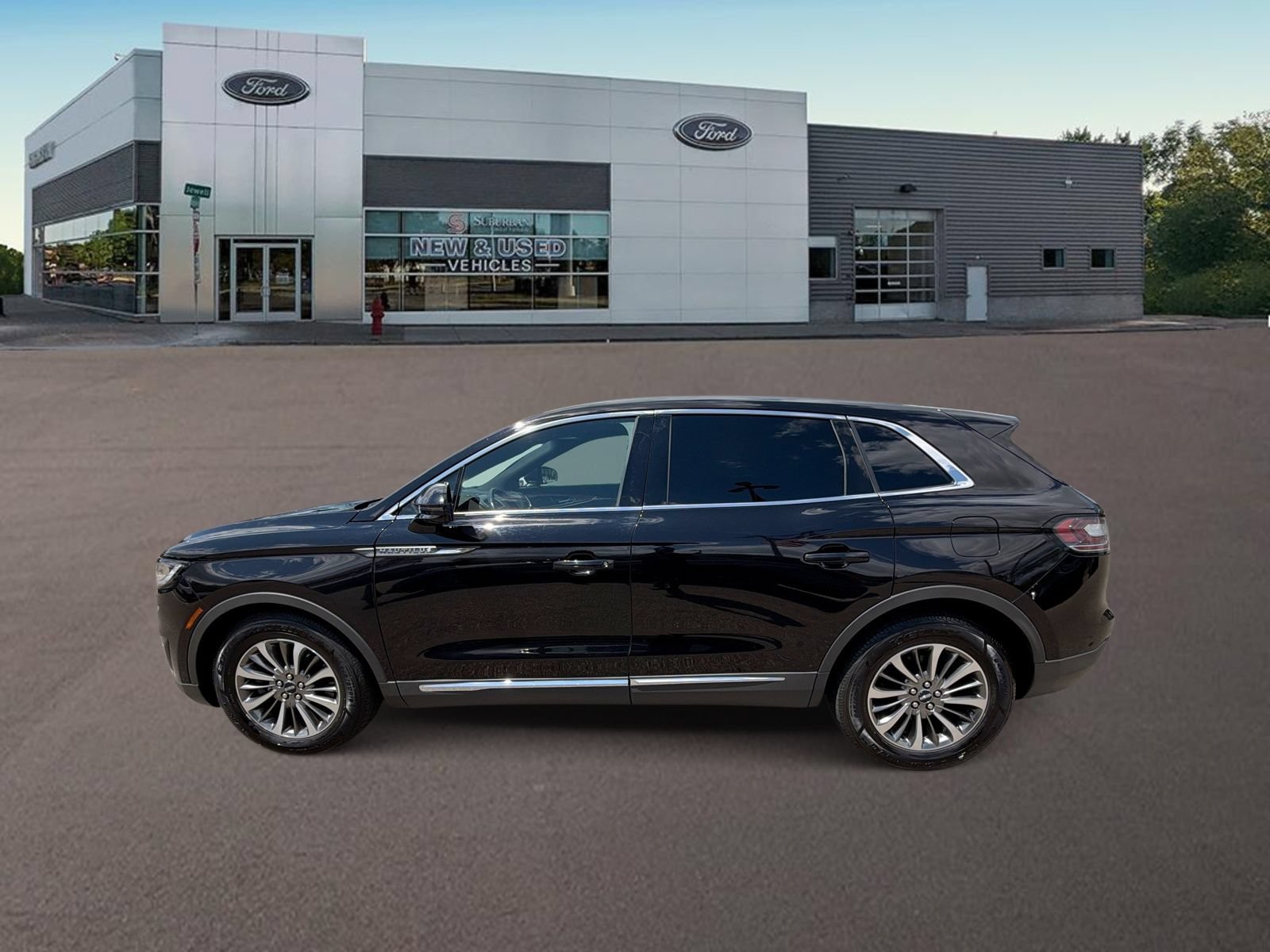 Used 2019 Lincoln Nautilus Select AWD/4WD image 6