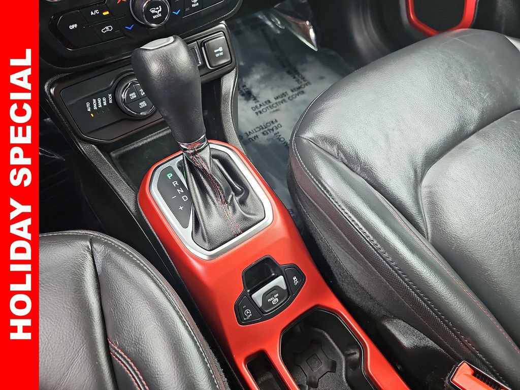 Used 2022 Jeep Renegade Trailhawk image 24