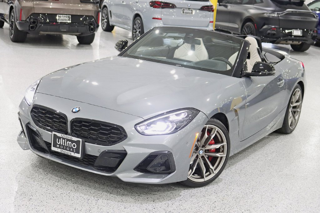 Used 2023 BMW Z4 M40i w/ Premium Package RWD image 6