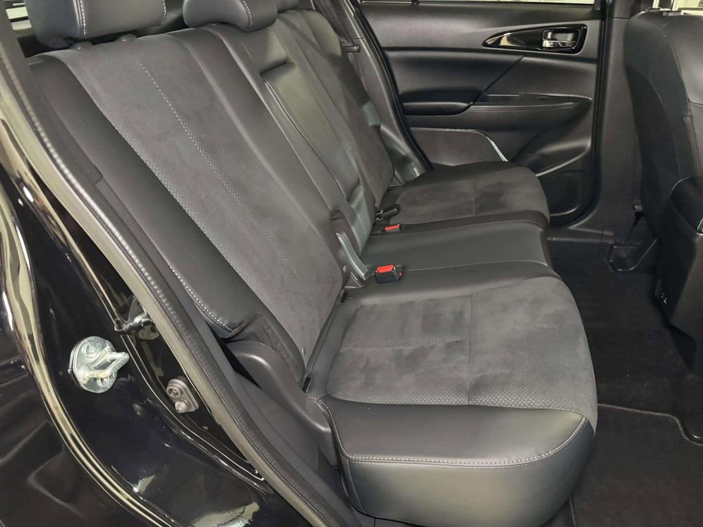 Used 2025 Mitsubishi Eclipse Cross SE image 24