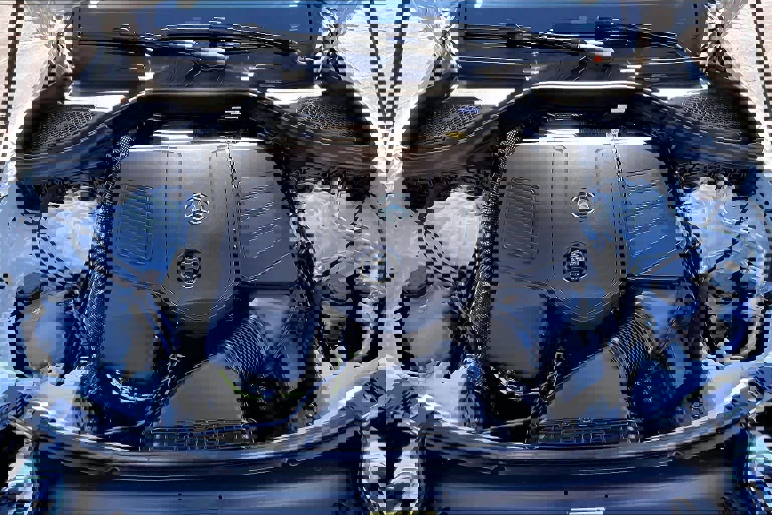 Certified 2025 Mercedes-Benz GLC 300 4MATIC image 31