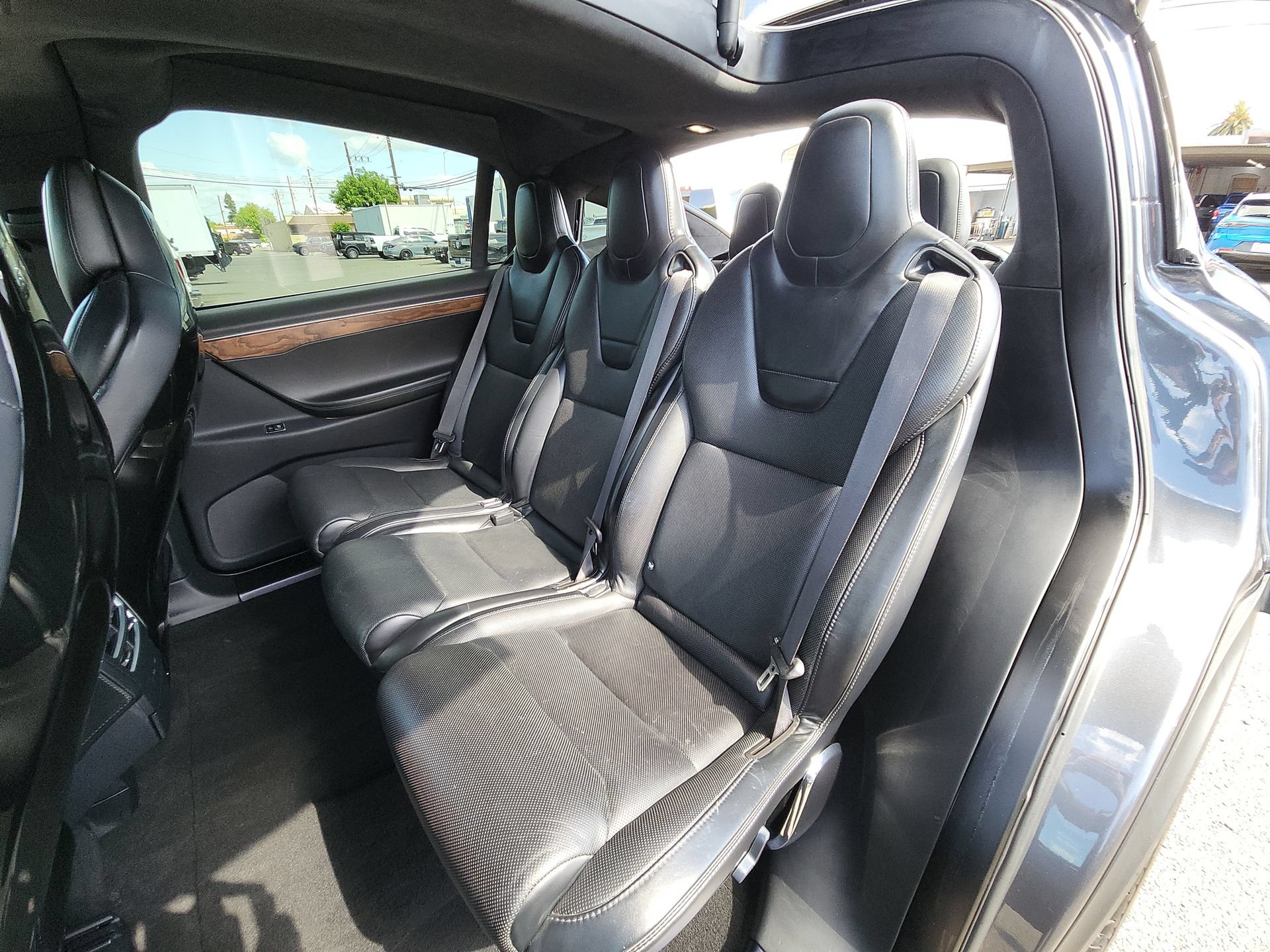 Used 2016 Tesla Model X 90D AWD/4WD image 23