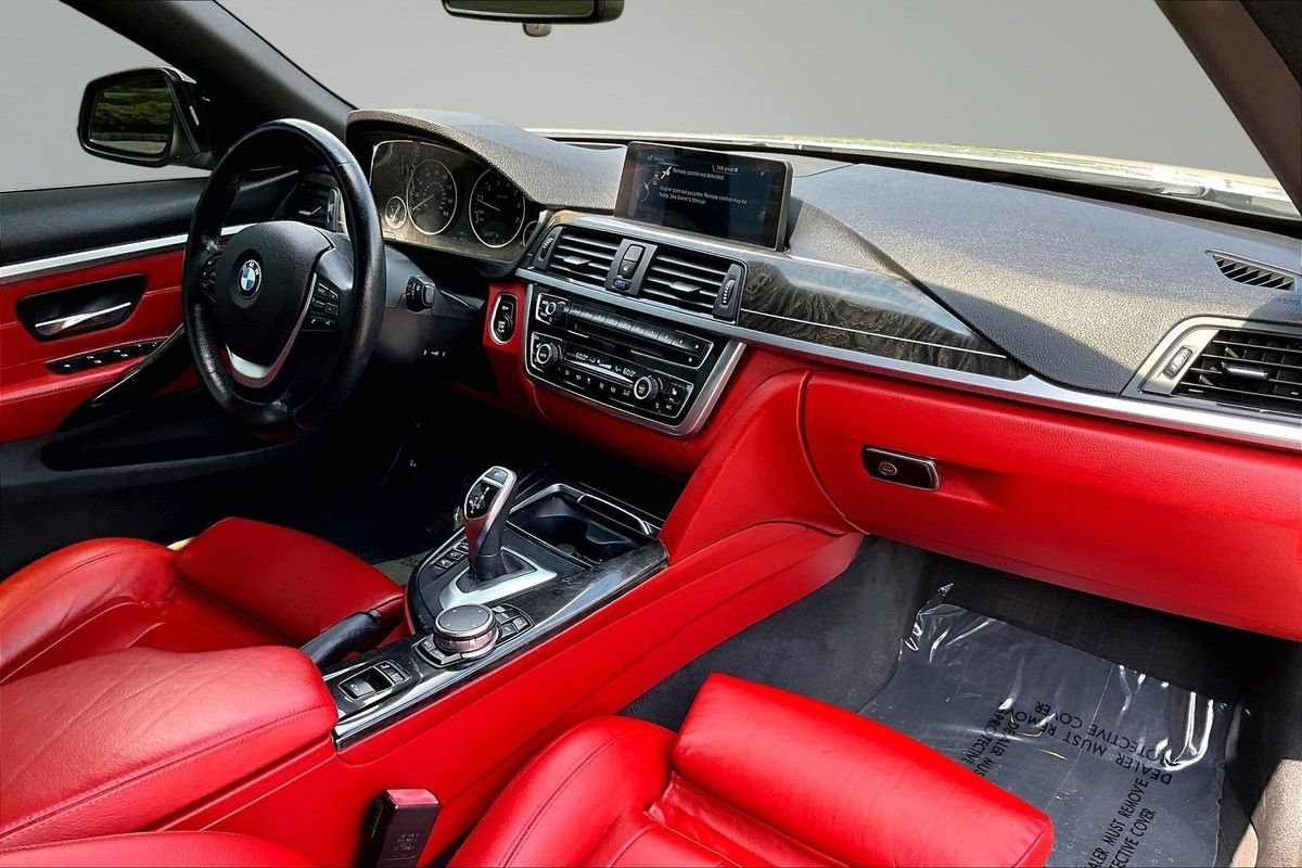 Used 2016 BMW 428i xDrive Convertible AWD/4WD image 12