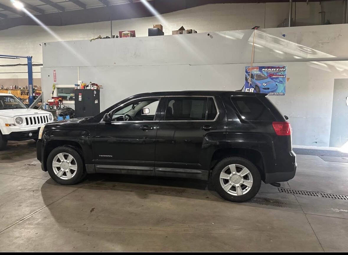 Used 2011 GMC Terrain SLE image 14