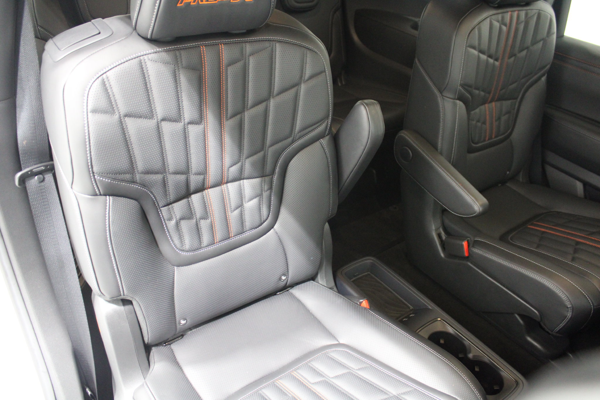 Used 2026 Nissan Armada PRO-4X w/ Captain's Chari Seat Package AWD/4WD image 27
