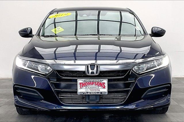 Used 2019 Honda Accord LX image 2
