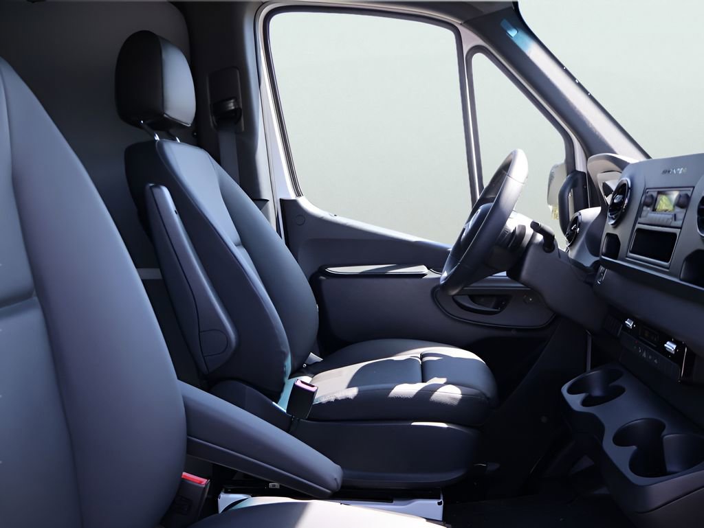 New 2026 Mercedes-Benz Sprinter 144 Cargo image 8