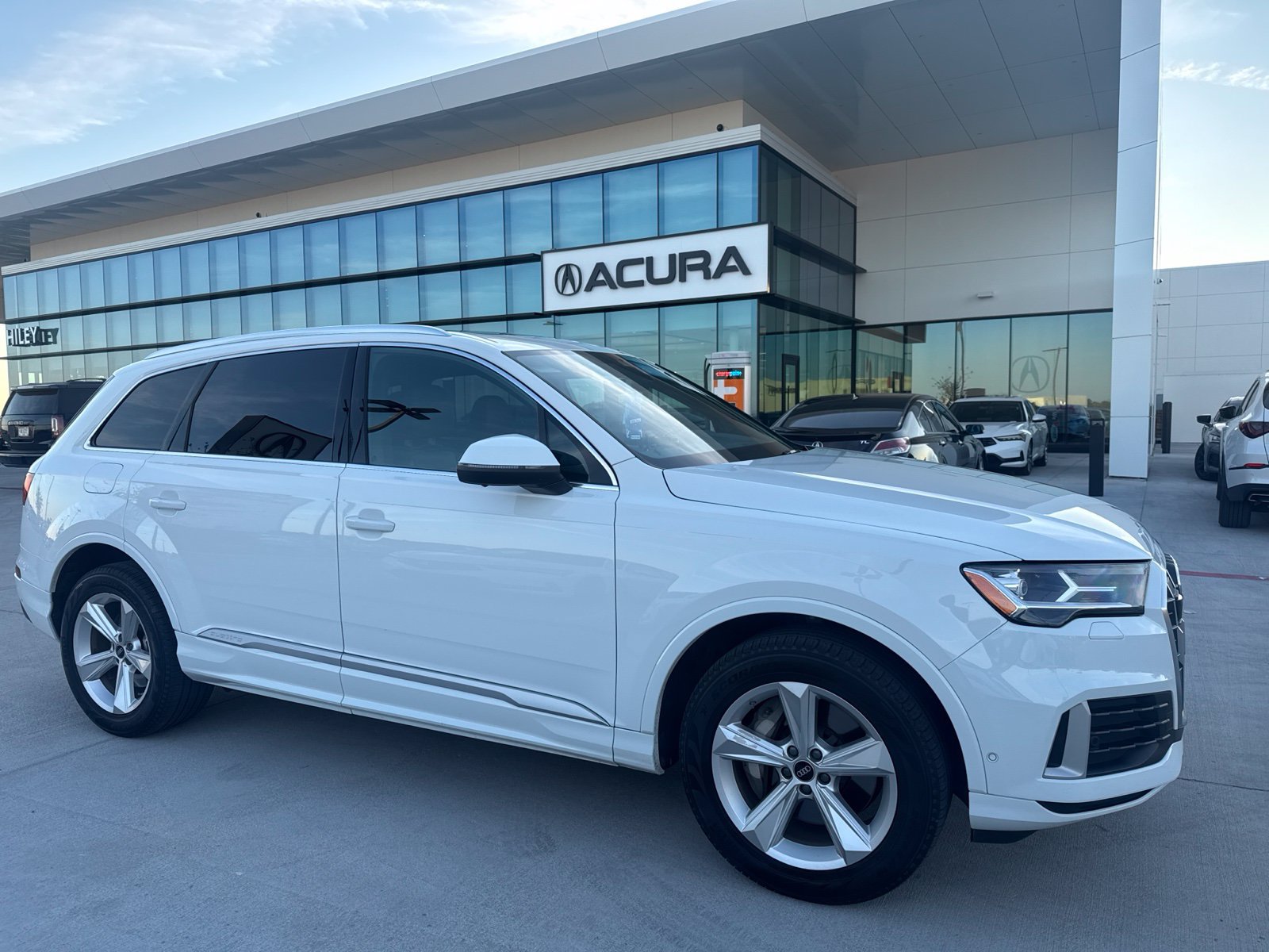 Used 2023 Audi Q7 2.0T Premium Plus w/ Premium Plus Package AWD/4WD 360° Tour