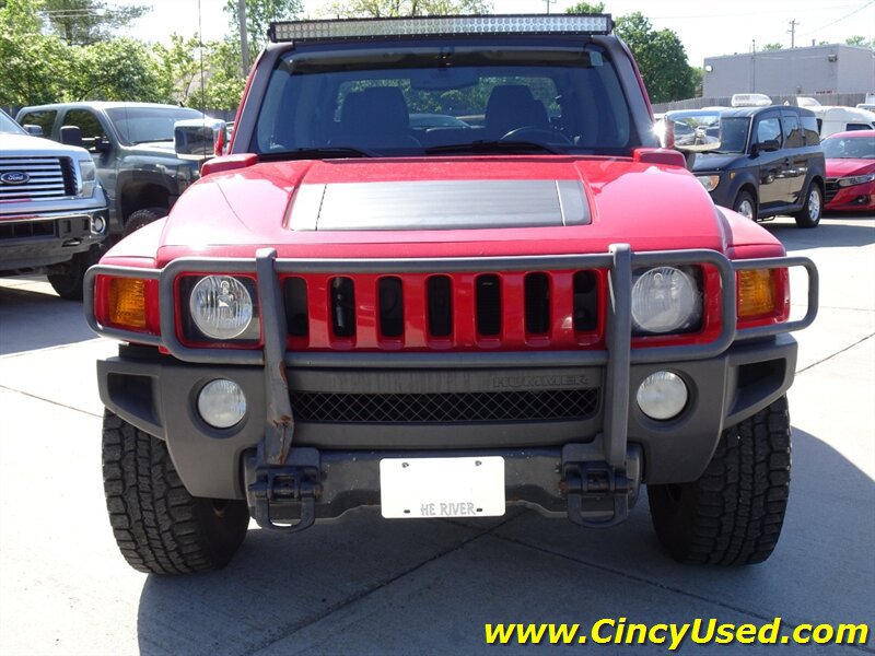 Used 2009 HUMMER H3T Alpha AWD/4WD image 2