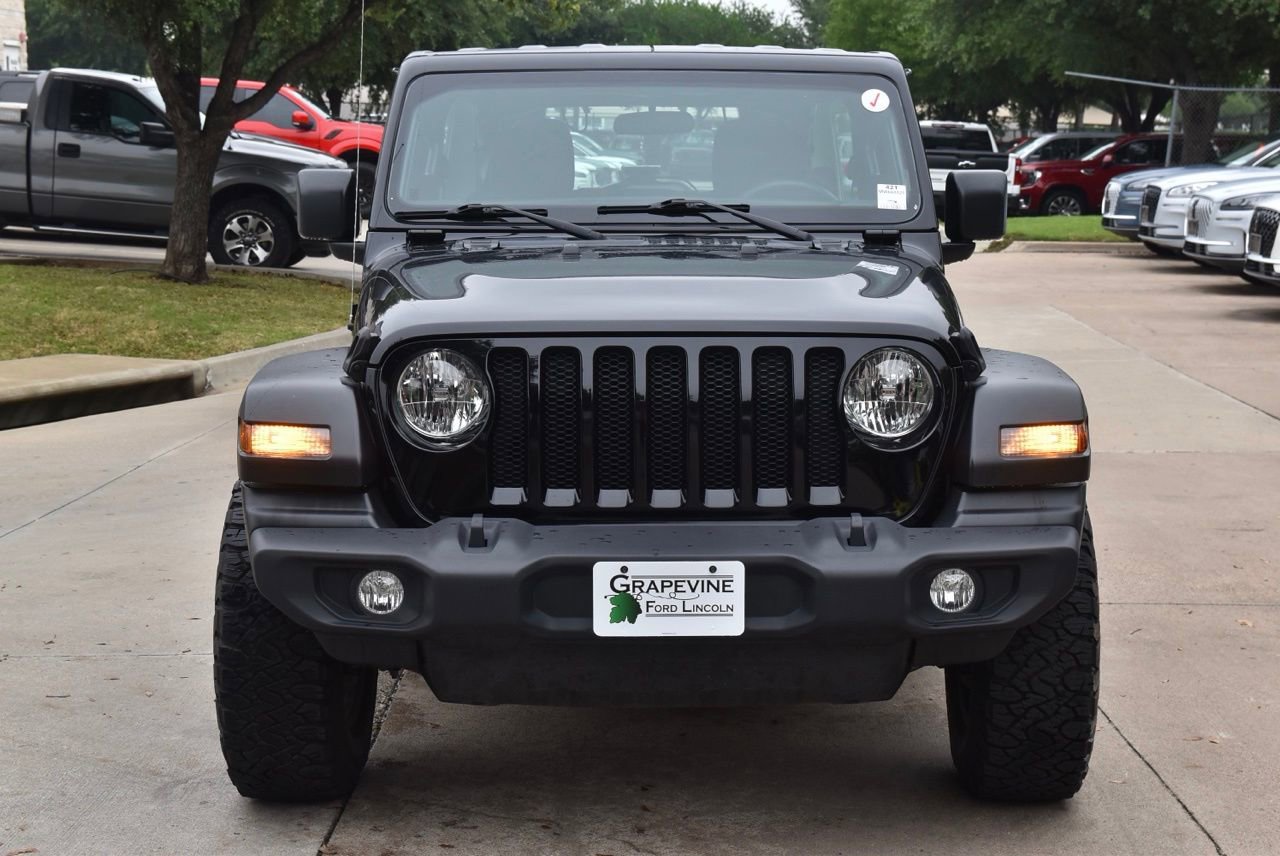Used 2021 Jeep Wrangler Unlimited Sport AWD/4WD image 3