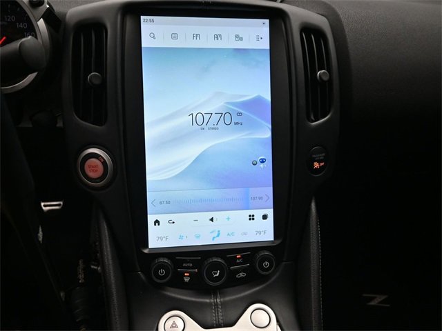 Used 2009 Nissan 370Z Touring image 23