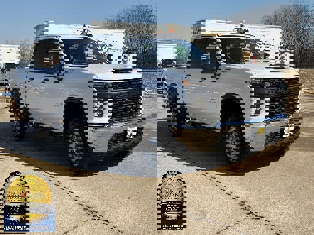 Used 2022 Chevrolet Silverado 2500 W/T w/ Gooseneck/5TH Wheel Package image 3