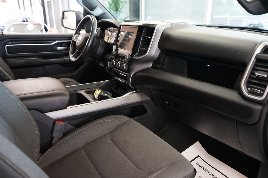 Used 2022 RAM 1500 Big Horn AWD/4WD image 42