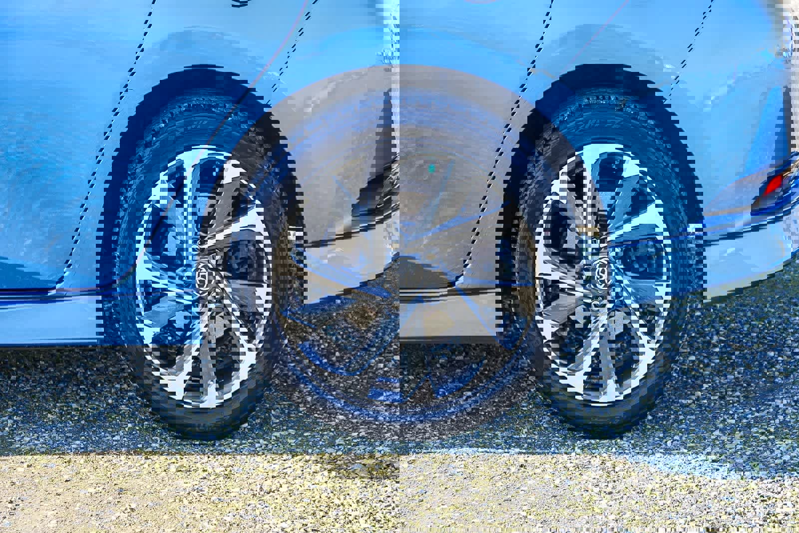 Used 2018 Toyota Corolla iM image 9