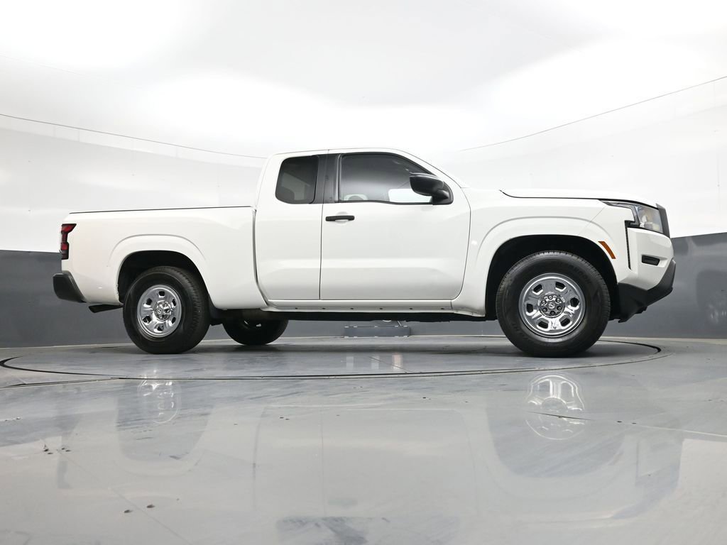Used 2022 Nissan Frontier S image 32