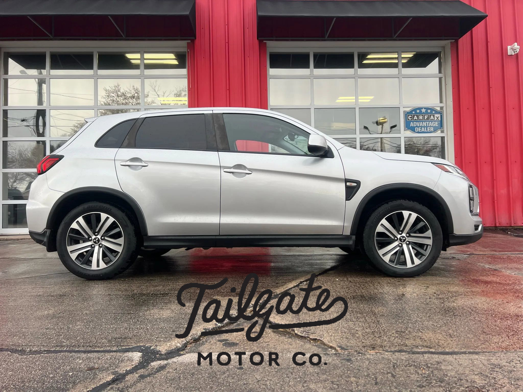 Used 2022 Mitsubishi Outlander Sport ES image 1