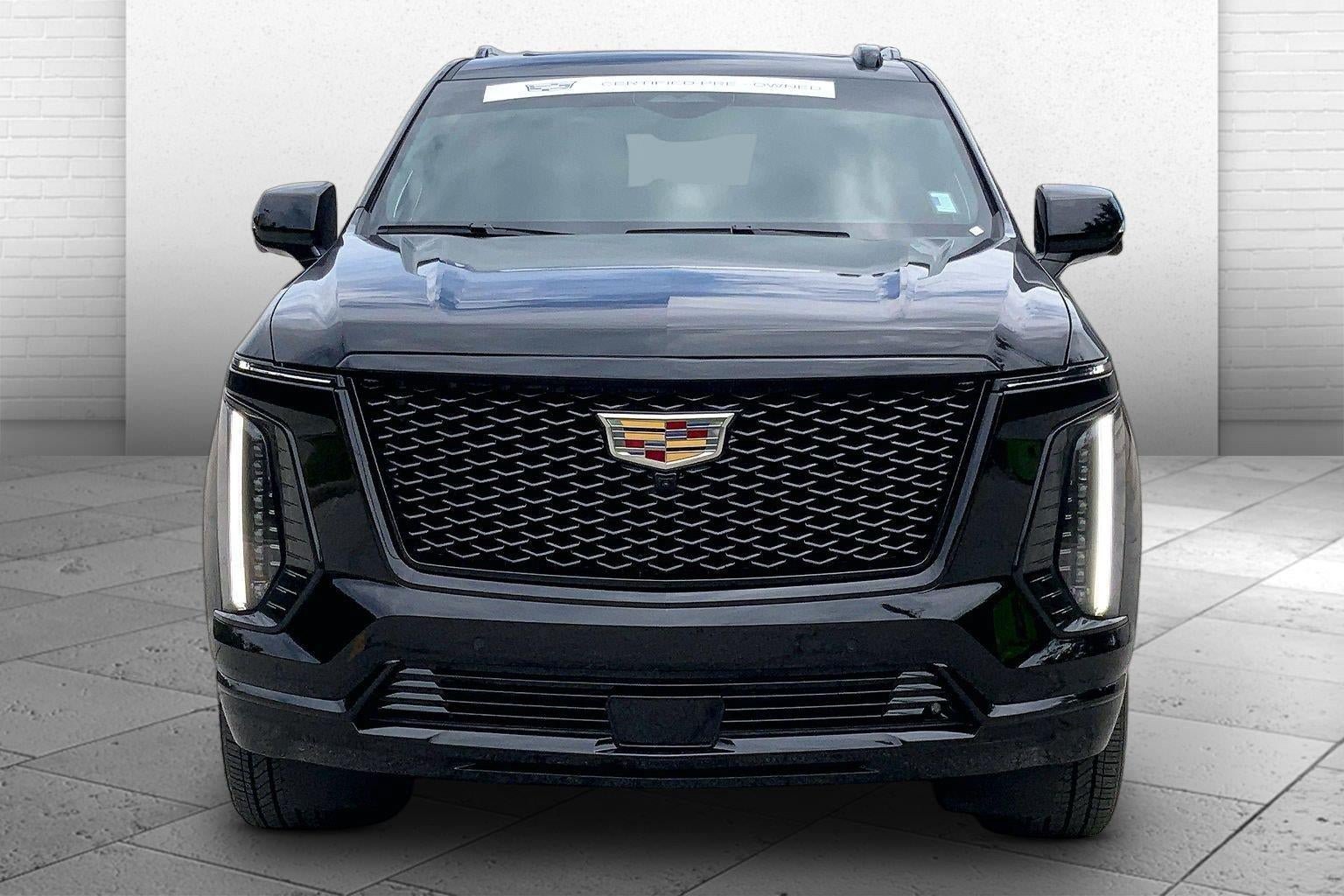 Certified 2025 Cadillac Escalade Sport Platinum AWD/4WD image 2