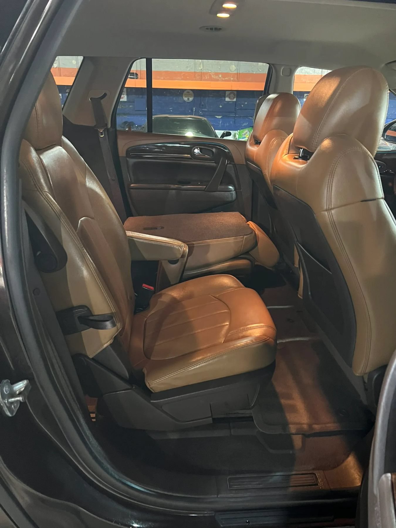 Used 2017 Buick Enclave Leather FWD image 18