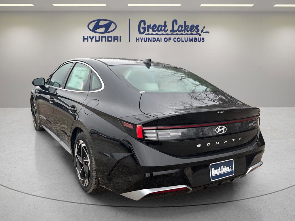 New 2026 Hyundai Sonata SEL image 3
