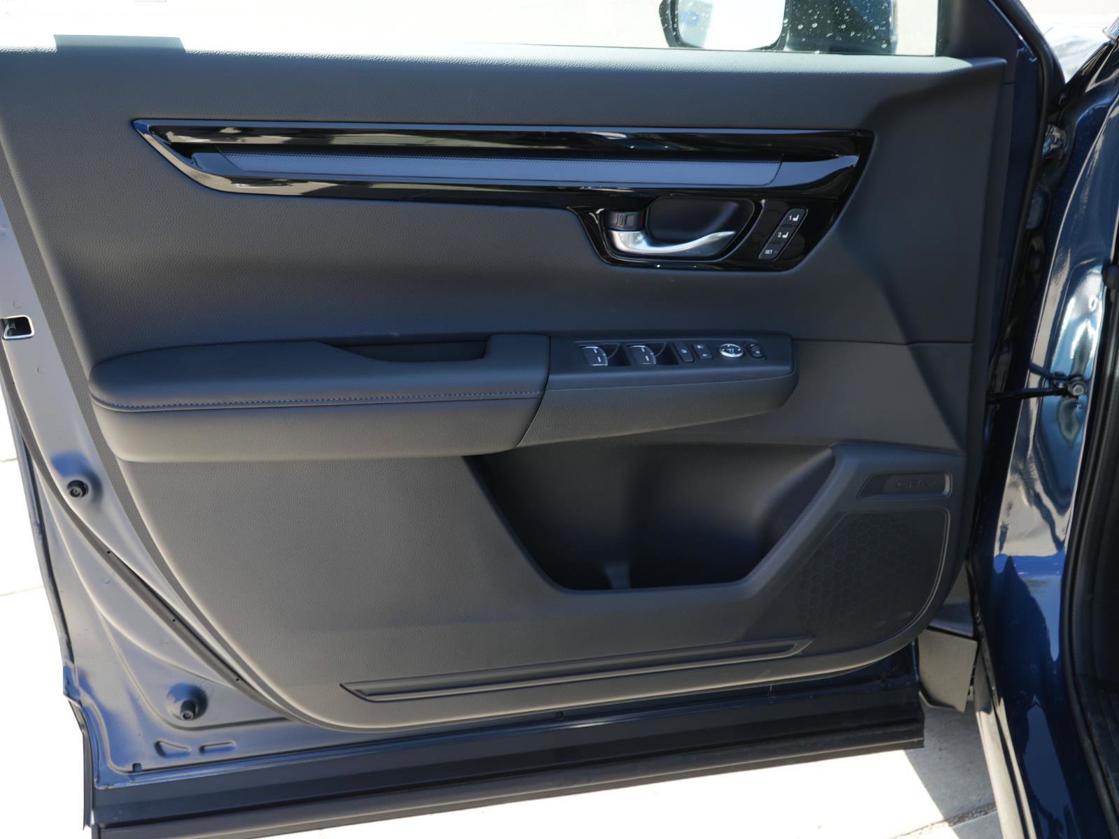 New 2026 Honda CR-V EX-L image 13