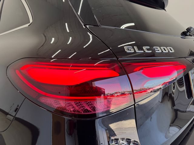 Certified 2026 Mercedes-Benz GLC 300 image 33