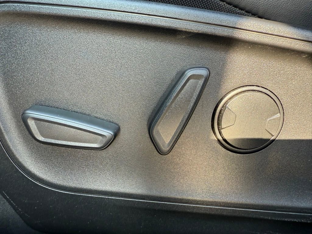 Certified 2023 Ford Escape ST-Line Select w/ Tech Pack #1 image 20