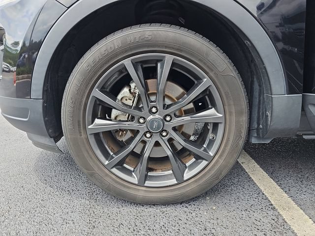Certified 2019 Ford Explorer XLT w/ Equipment Group 202A FWD image 38