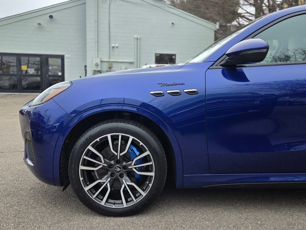 Used 2023 Maserati Grecale Modena AWD/4WD image 10