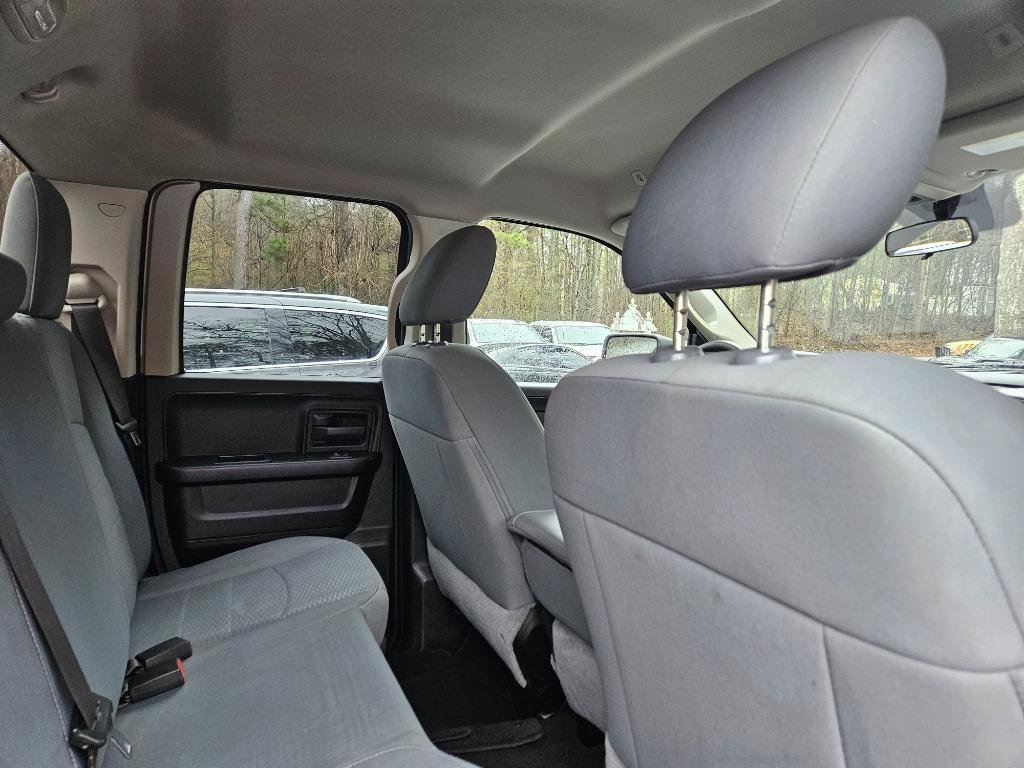 Used 2019 RAM 1500 Tradesman w/ Tradesman SXT Package image 29
