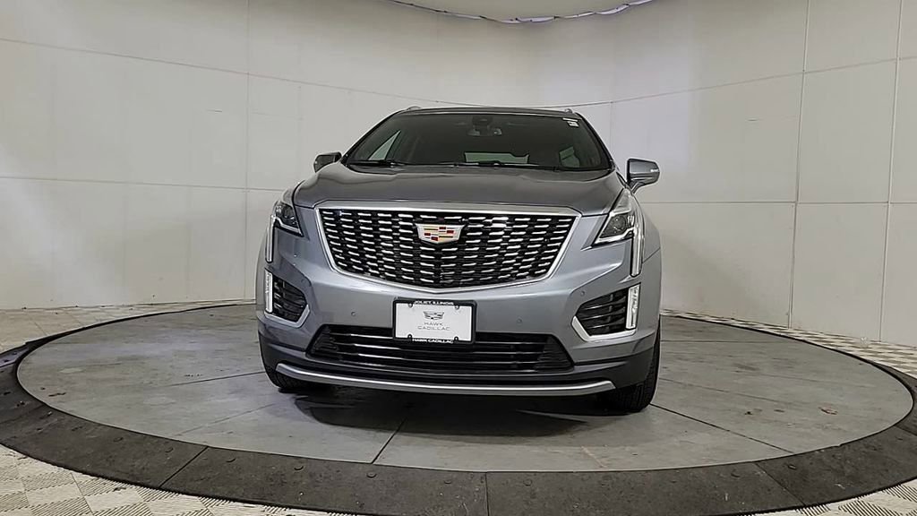 Used 2022 Cadillac XT5 Premium Luxury FWD image 9