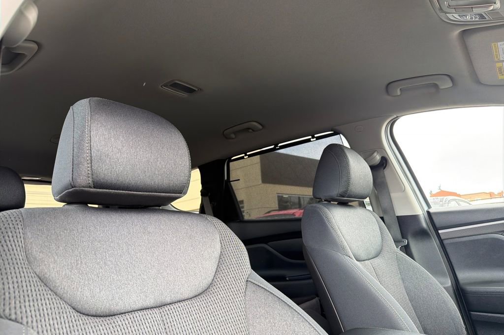 Used 2019 Hyundai Santa Fe SEL image 14