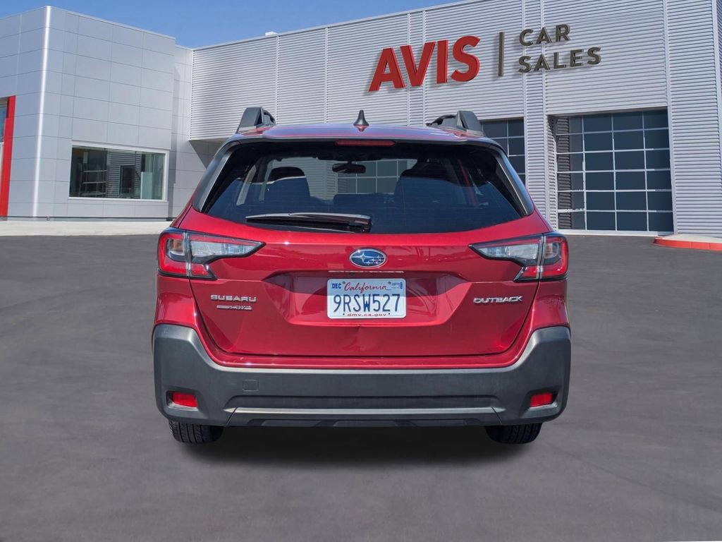 Used 2025 Subaru Outback Premium image 7