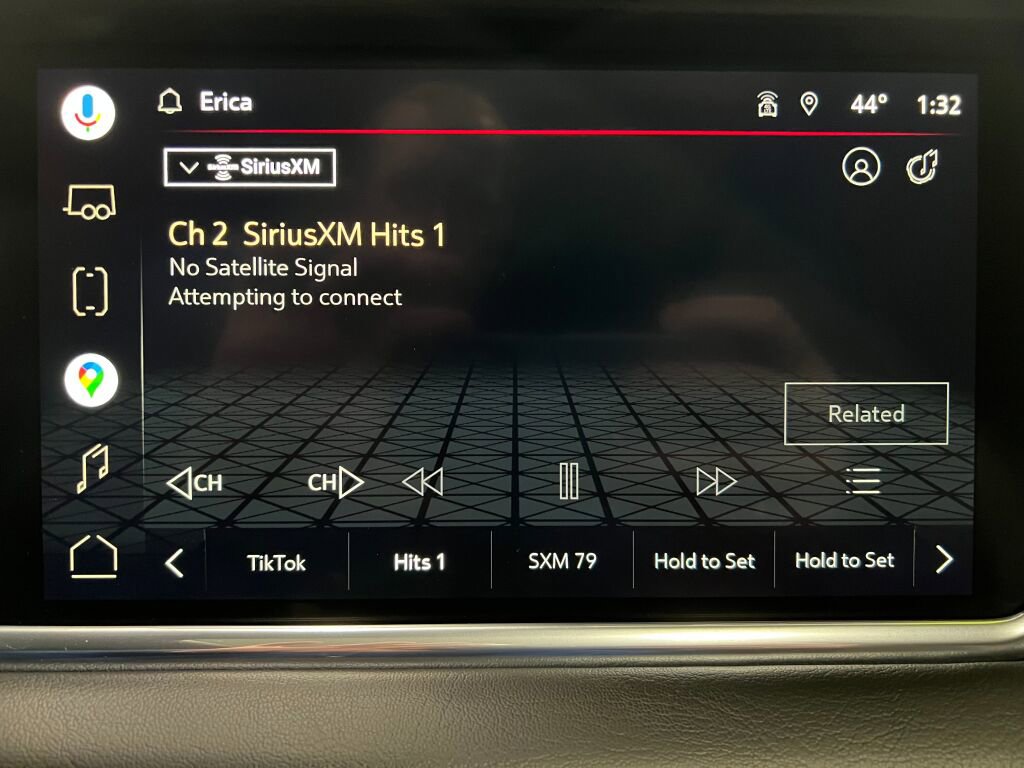 Used 2022 GMC Yukon Denali w/ Denali Premium Package image 12